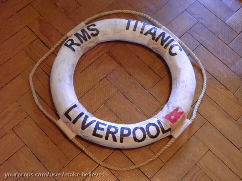 Life ring replica – Titanic (1997) – image 1