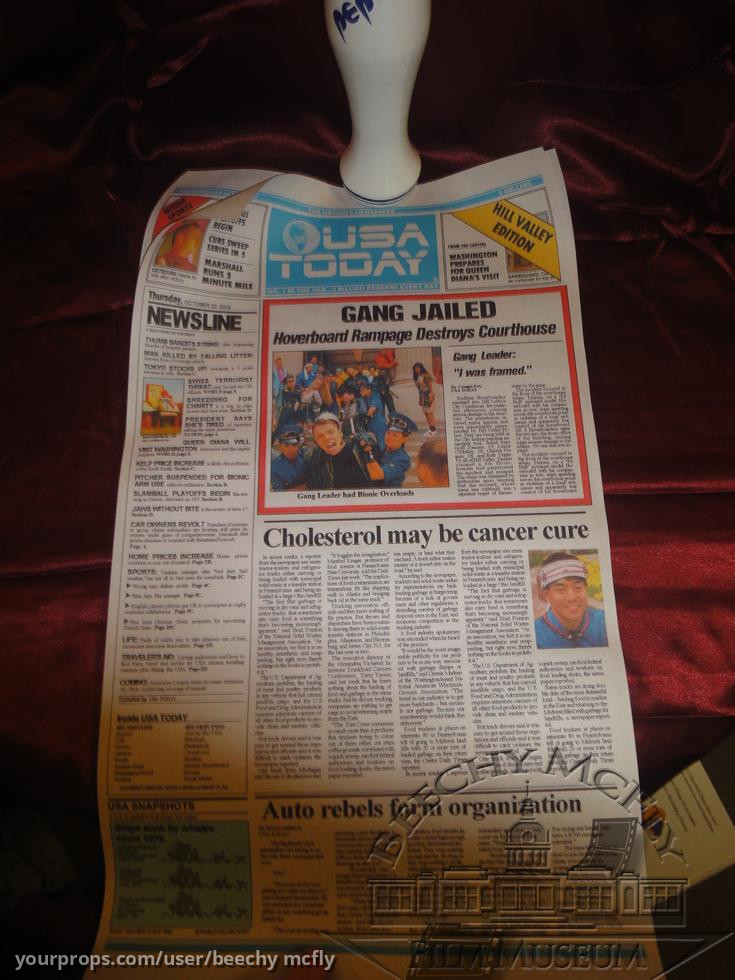 USA Today Newspaper - " Gang Jailed.." – Back to the Future Part II (1989) – image 1