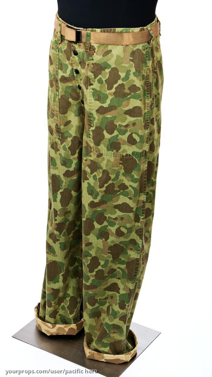 R.V. Burgin (Martin McCann) Camo Pants With Belt Pacific, The (2010 TV Series) – The Pacific (2010) – image 3