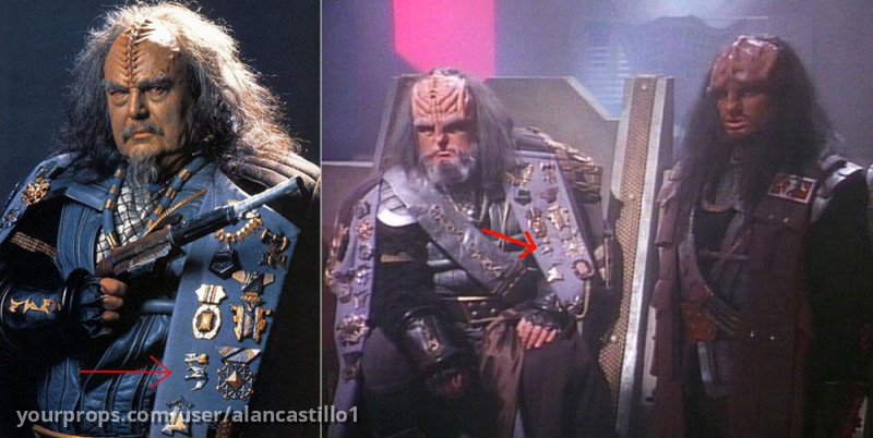 Klingon Bird of Prey Qualification Badge / Medal of Distinction – Star Trek: The Next Generation (1987) – image 3