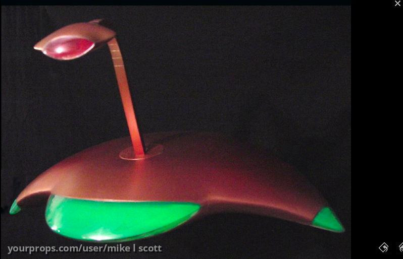 War Machine 3 foot replica – The War of the Worlds (1953) – image 1