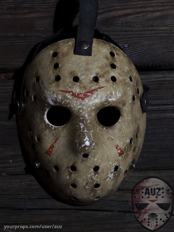 Friday the 13th (2009) Hockey Mask – Friday the 13th (2009) – image 1