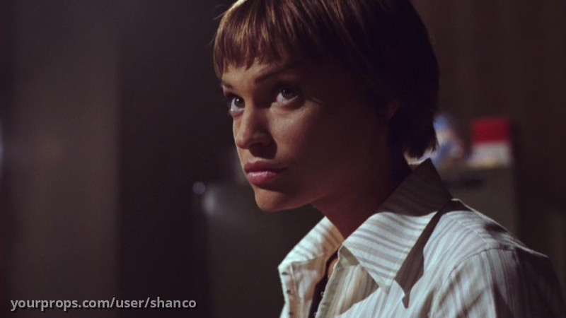Medical record folder (AB-) – Star Trek: Enterprise (2001) – image 3