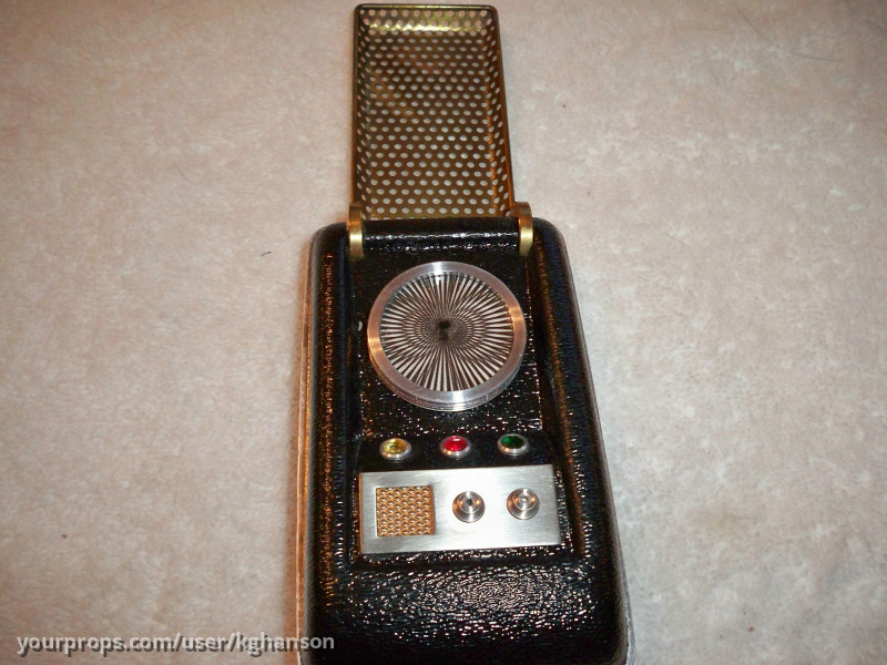 1960's-Style Star Trek Communicator – Ultimate Trek: Star Trek's Greatest Moments (1999) – image 2