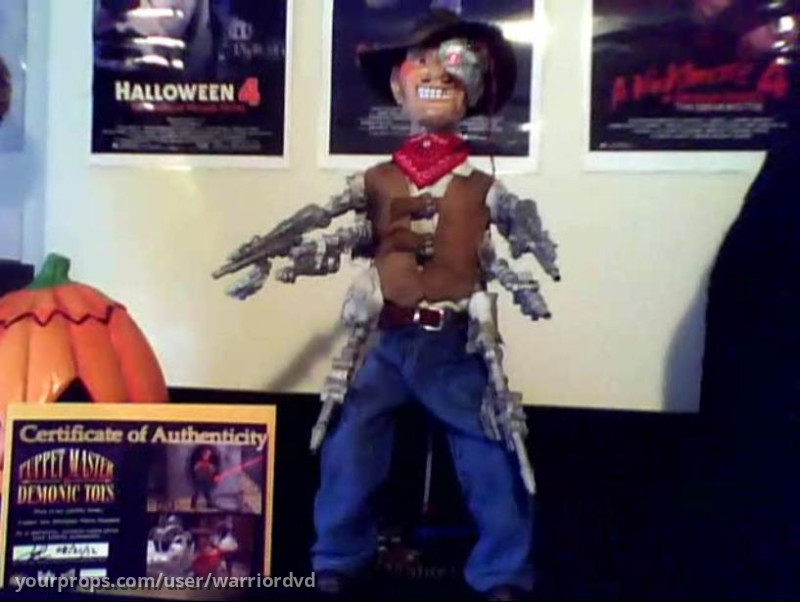 Original HERO Cyber Six-Shooter Puppet – Puppet Master vs Demonic Toys (2004) – image 3