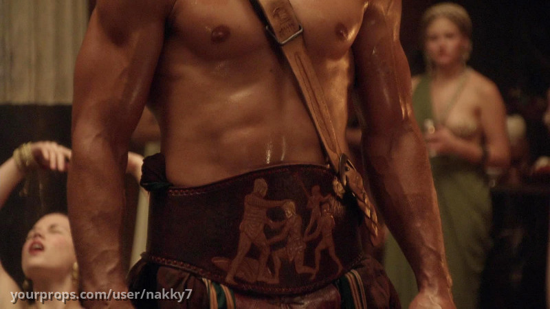 Crixus Gladiator Belt – Spartacus: Blood and Sand Review (2011) – image 4