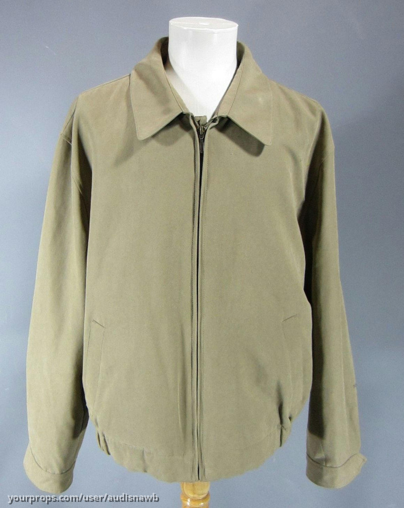 Michael Scott's (Steve Carell) screen worn Outfit 2 – The Office (2001) – image 3