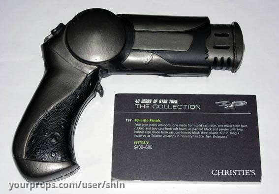 Tellarite Pistol – Star Trek: Enterprise (2001) – image 1