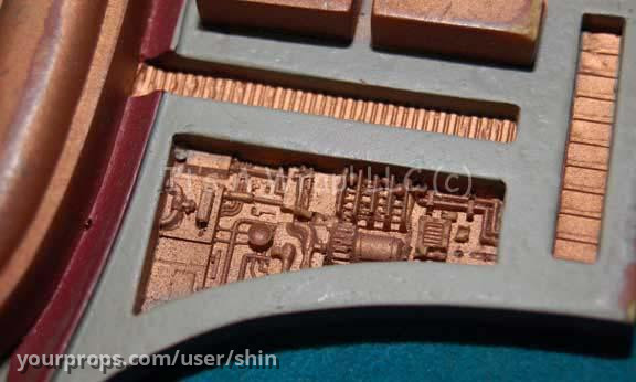 Broken Cardassian Door Button Panel – Star Trek: Deep Space Nine (1993) – image 2