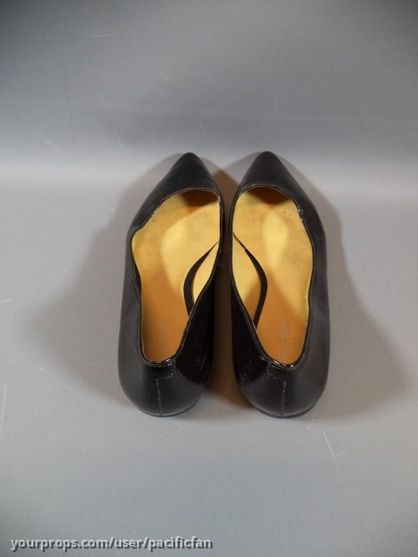 Vera Evans (Olga Kurylenko) Screen Worn Shoes Episode 102 – Magic City (2012) – image 2