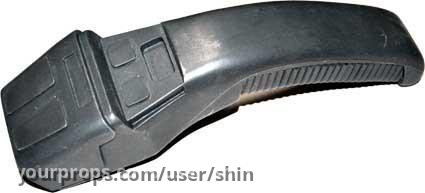 Boomerang Phaser – Star Trek: Voyager (1995) – image 1