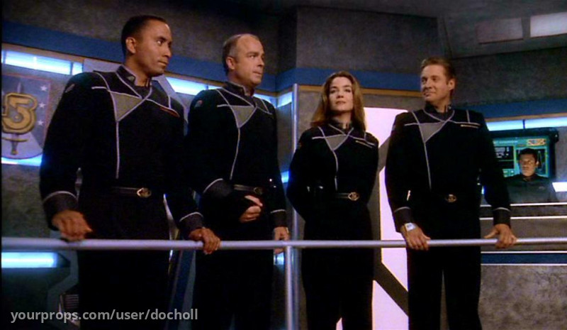 Army of Light Officers Belt Buckle – Babylon 5 (1993) – image 4