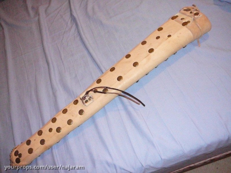 Najara's scabbard – Xena: Warrior Princess (1995) – image 2