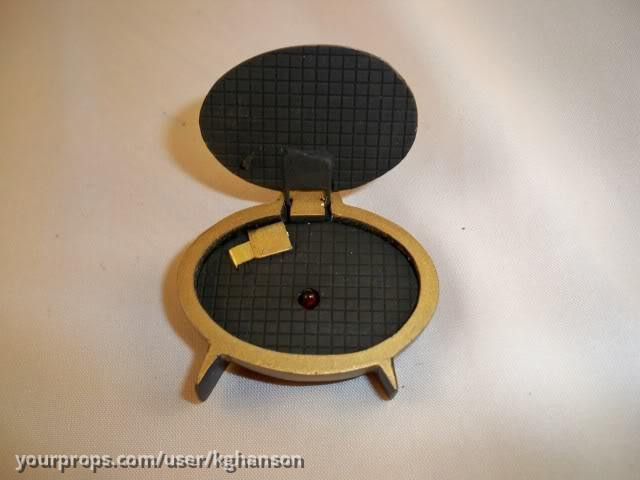 Comm Badge 'Working' Prototype - Production Made – Star Trek: The Next Generation (1987) – image 3