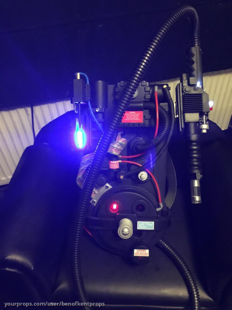 Kids 60% proton pack – Ghostbusters 2 (2020) – image 1