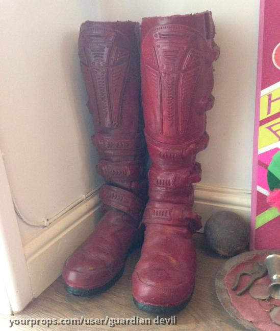 Daredevil Stunt Boots – Daredevil (2003) – image 1
