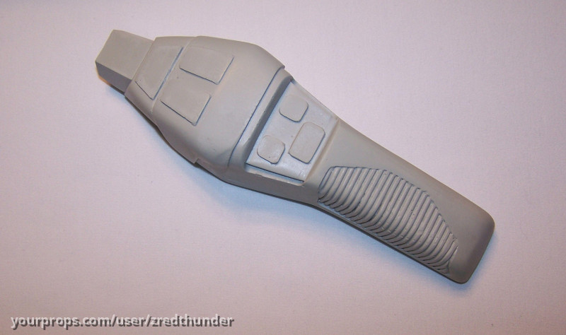 Original Casting Cobra Phaser – Star Trek: The Next Generation (1987) – image 1