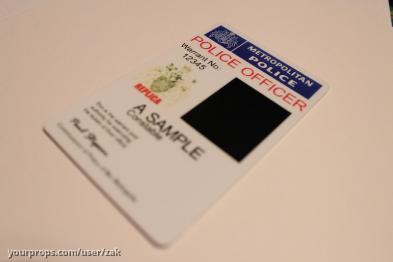 MET POLICE PROP WARRANT CARD – image 1