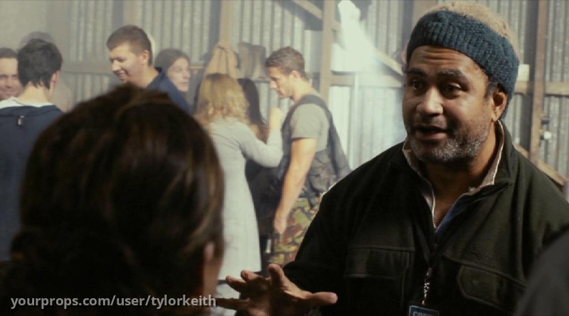 Tane's Beanie – I Survived a Zombie Holocaust (2014) – image 2