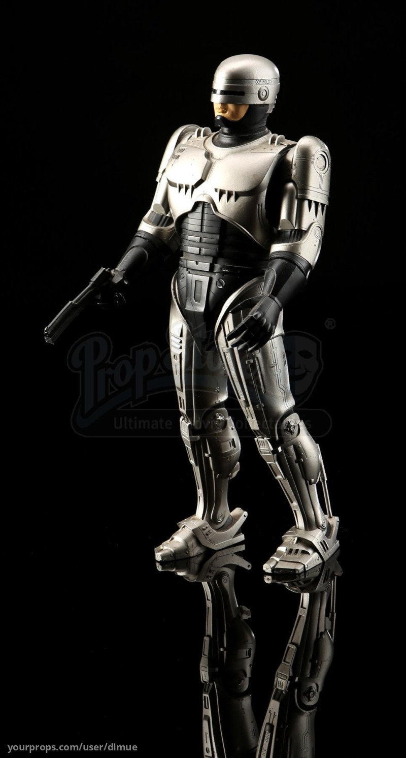 Robocop 2 Retail Action Figure used to cast Stop Motion Puppet – RoboCop 2 (1990) – image 2