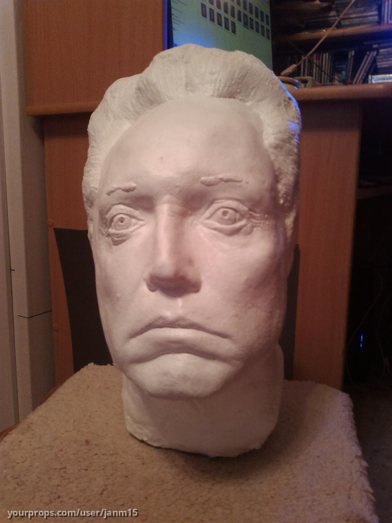 Christopher Walken bust – Communion (1989) – image 1