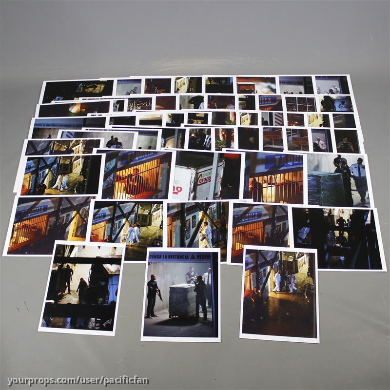 FARA NAZANIN BONIADI PRODUCTION USED WORK SPACE/KILLBOARD PAPERWORK LOT – Homeland (2011) – image 5