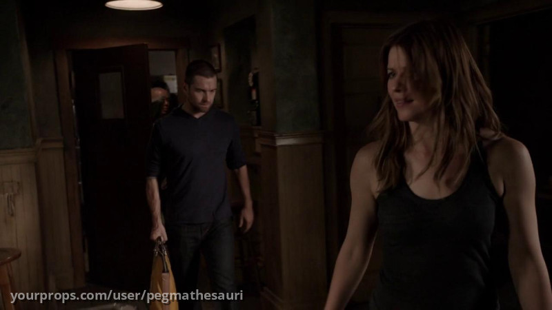 2x01 - Bank Heist LUCAS HOODED SWEATSHIRT – Banshee (2013) – image 3