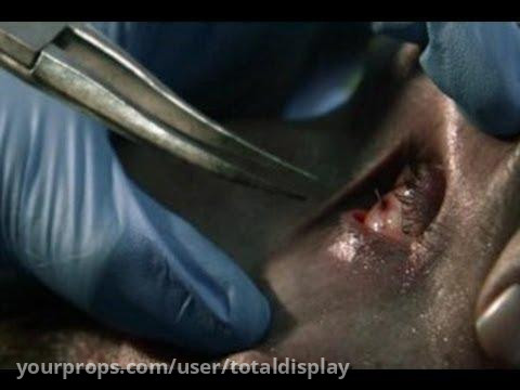Eye Worm Probe – Falling Skies (2011) – image 2