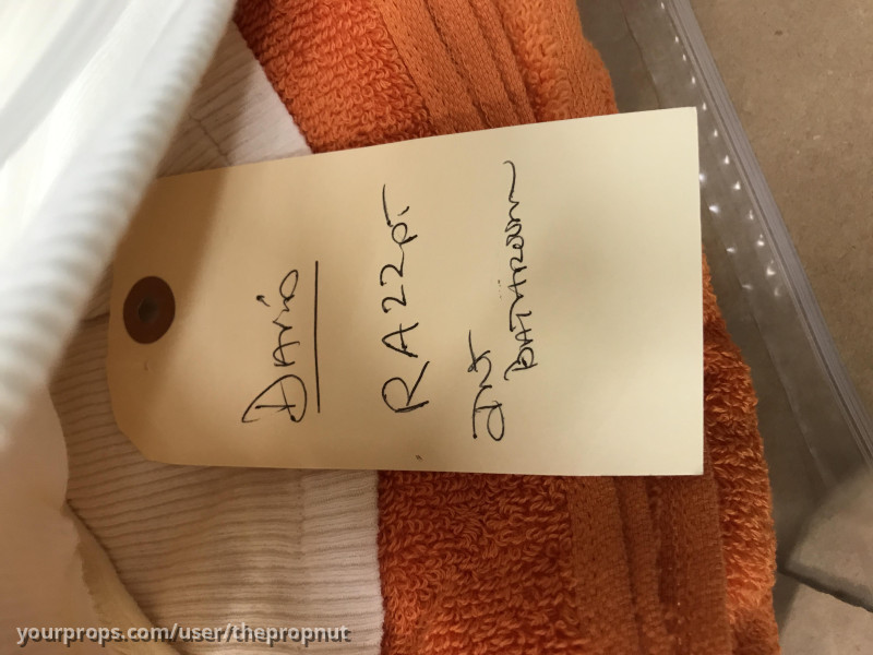Zach's Hero bath towel and tank top – Masterminds (2016) – image 2