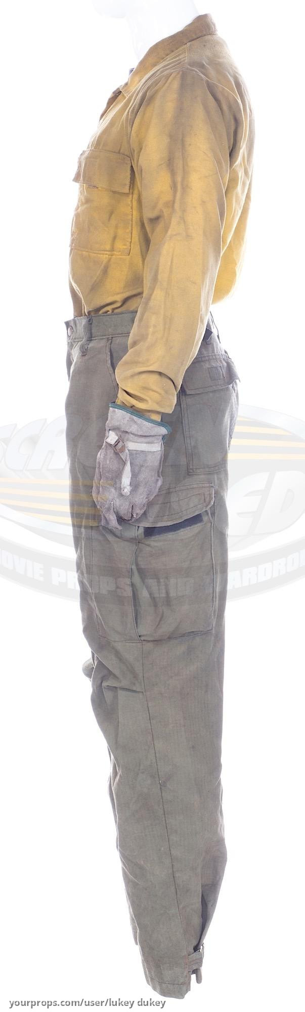 Mackenzie's Yarnell costume – Only the Brave (2017) – image 2