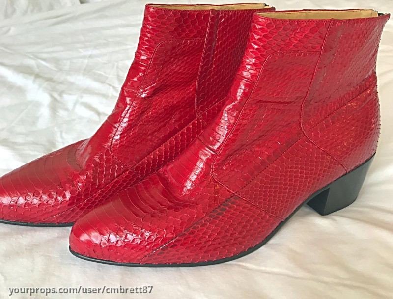Red snake skin shoes worn by Dwayne Johnson ** Purchased, awaiting delivery** – Be Cool (2005) – image 4