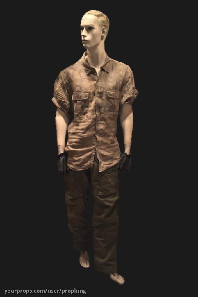 Dwayne 'The Rock' Johnson Hero Costume – Jumanji: Welcome to the Jungle (2017) – image 1
