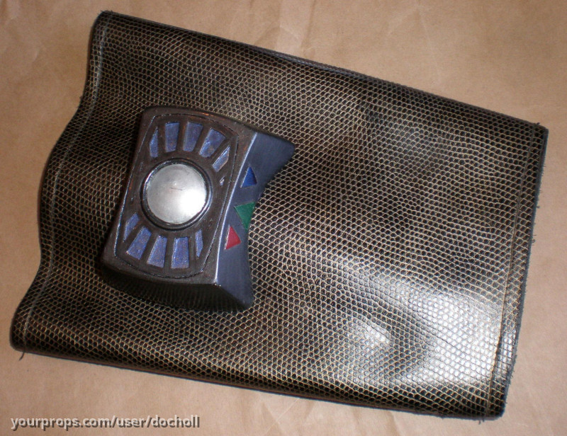 Teal'c Tollan Cuff – Stargate SG-1 (1997) – image 1