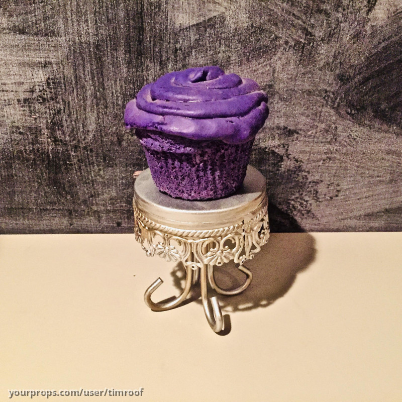 Screen used Cupcake – The Cat in the Hat (2003) – image 1