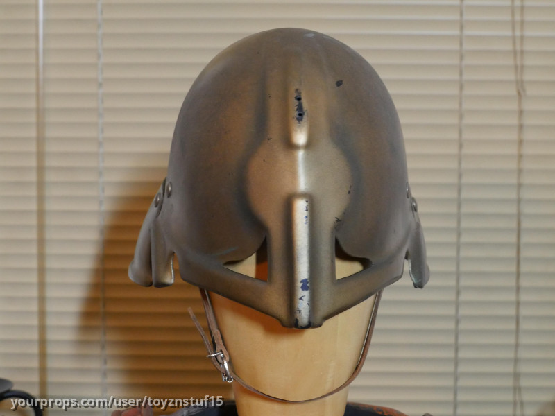Helmet – Dungeons & Dragons (2000) – image 1