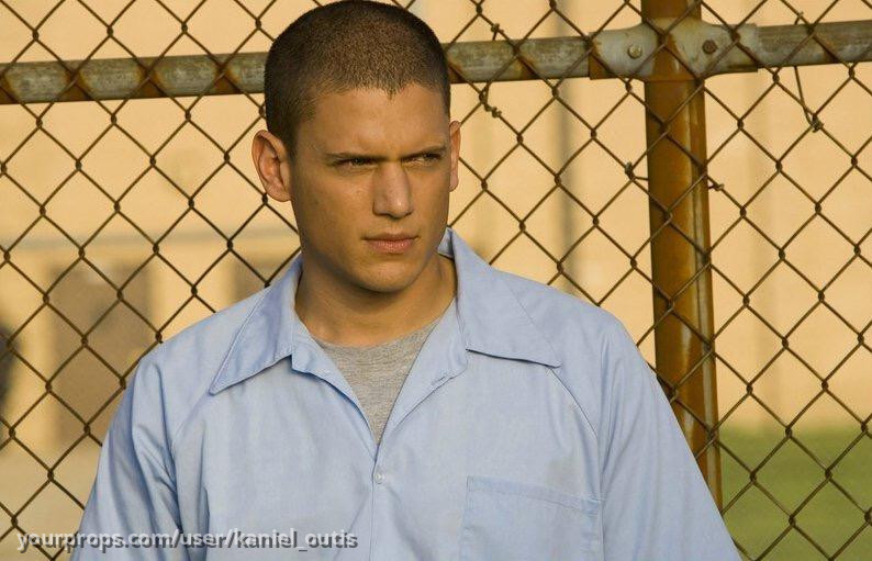 Michael's Fox River Shirt – Prison Break (2005) – image 2