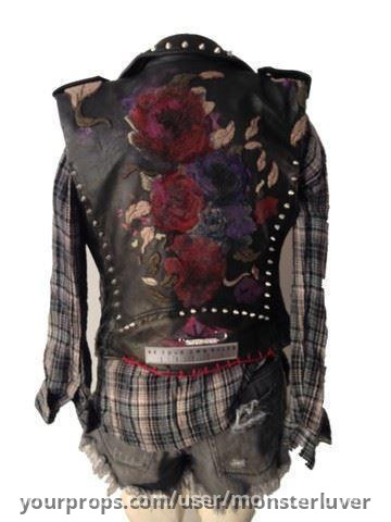 (Taylor) Hero Outfit – Hell Fest (2018) – image 2