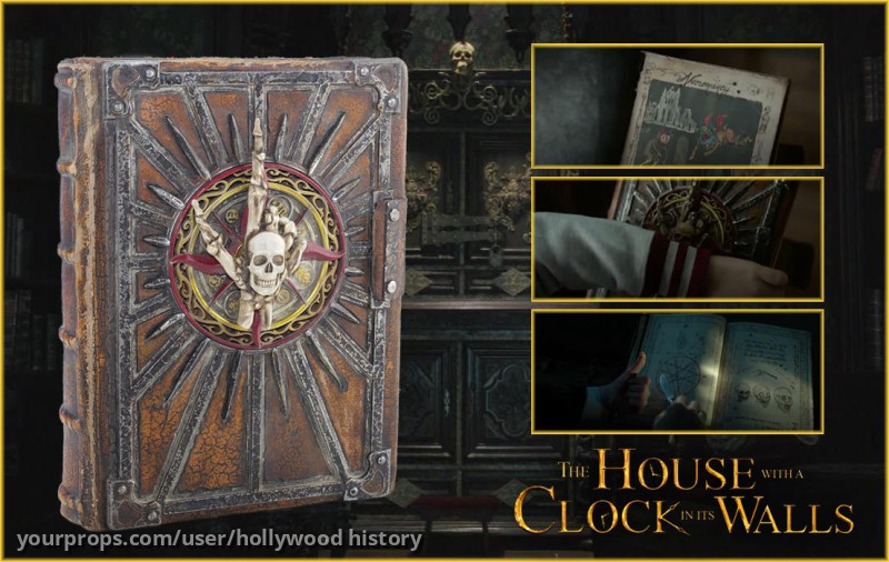 Main Hero Necromancy Book – The House with a Clock in Its Walls (2018) – image 1