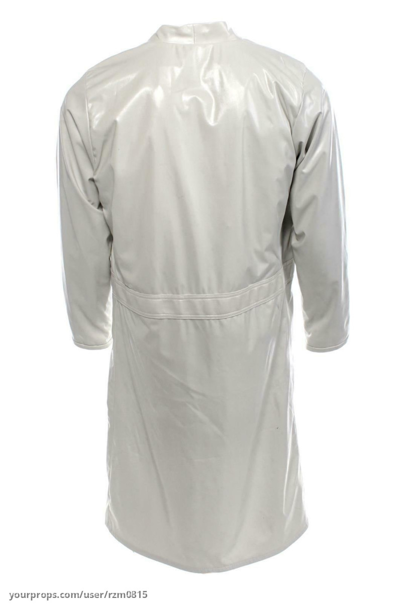 Killjoys Dr Beren Screen Worn Lab Coat Ep 508 – Killjoys (2015) – image 2