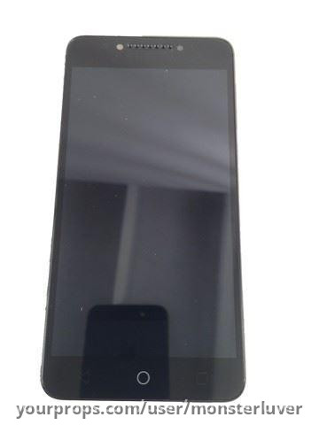 (Gavin) Hero Smart Phone – Hell Fest (2018) – image 1