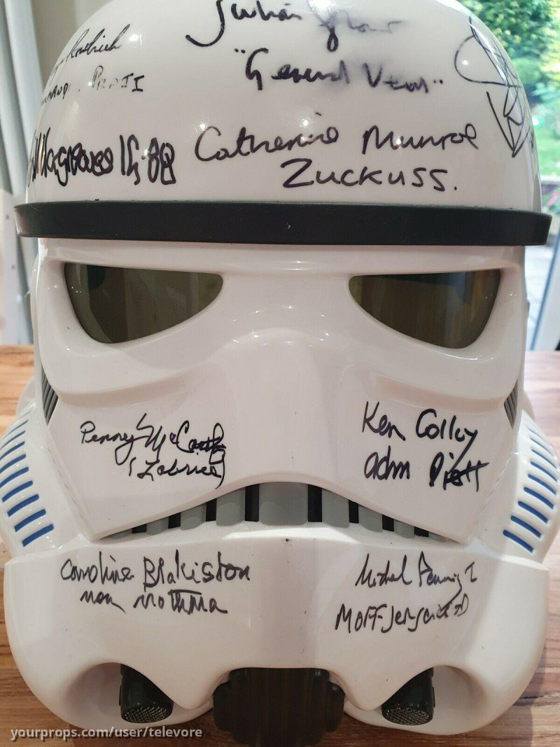 signed stormtrooper helmet dark series – Star Wars: Episode IV - A New Hope (1977) – image 1