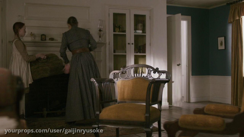 Mantle Photo (Larger) – Anne with an E (2017) – image 5