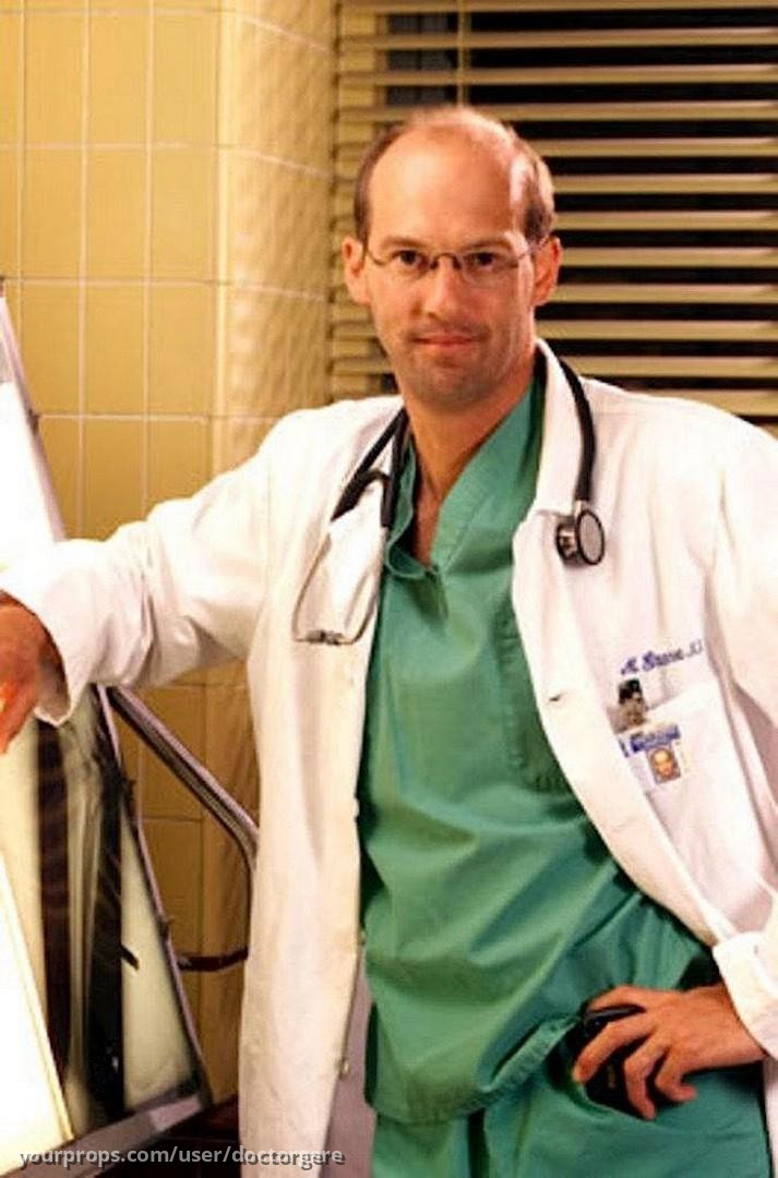 Dr. Mark Greene (Anthony Edwards) White Lab Coat – image 4