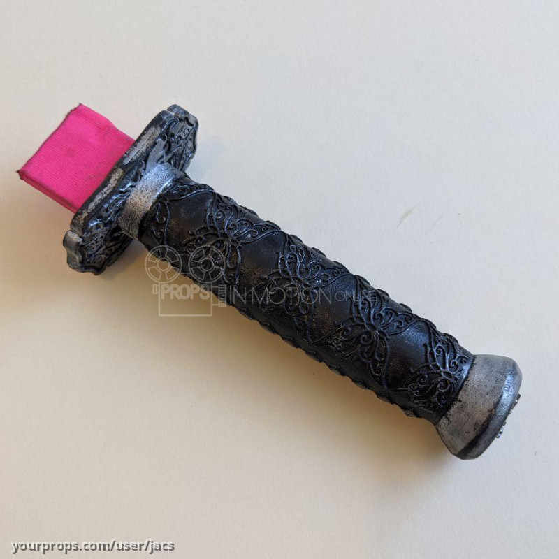 The widow sfx/vfx Dagger Handle – Into the Badlands (2015) – image 1