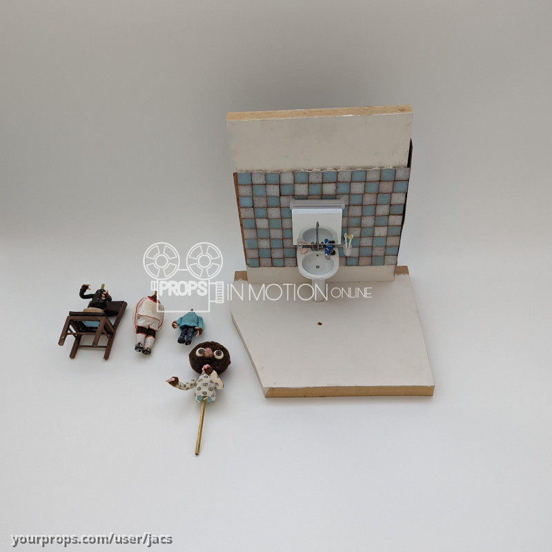 Mungo bathroom set + mungo components – Air Strike (2018) – image 1