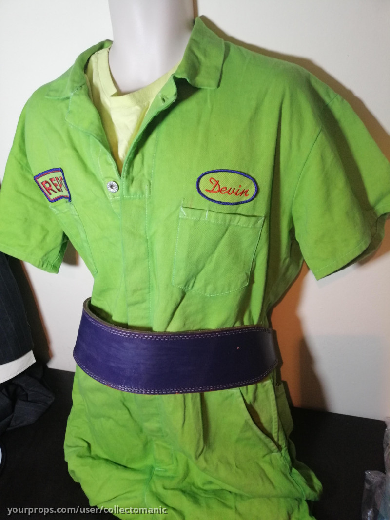 Repo man costume – The Cat in the Hat (2003) – image 2