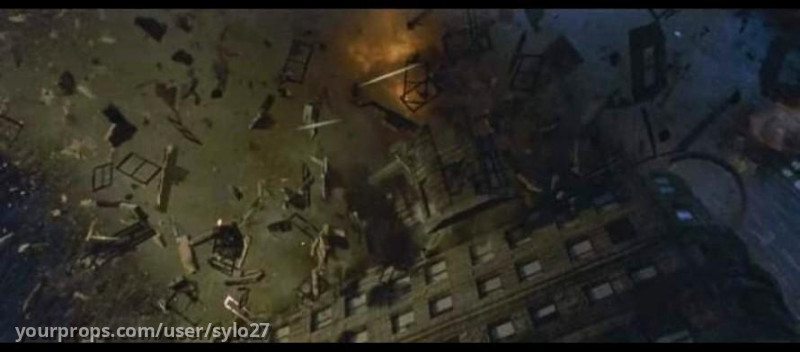 Building & Fish Miniatures – Godzilla (1998) – image 4