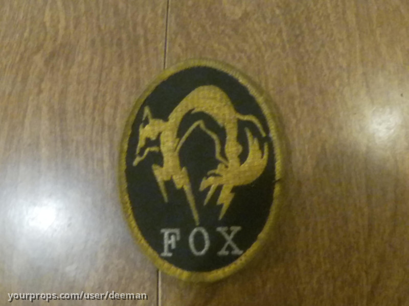 Metal Gear Solid Uniform/Moral Patches – 'Metal Gear Solid 2: Sons of Liberty' - Making of the Hollywood Game (2002) – image 5