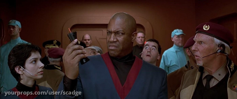 President's Phone – The Fifth Element (1997) – image 2