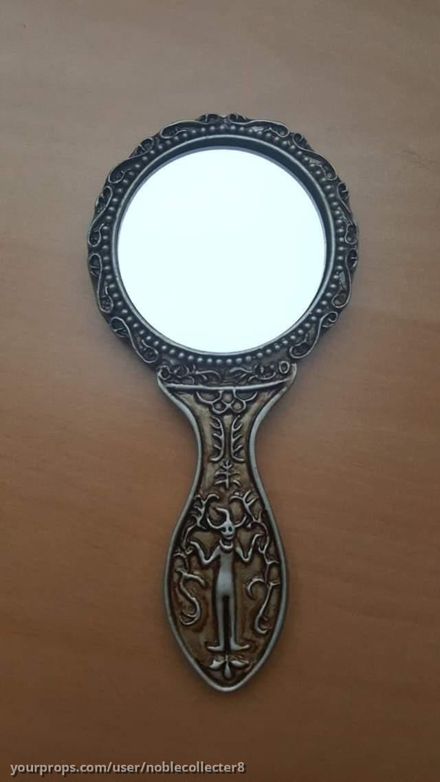 Hermione's mirror – Harry Potter and the Chamber of Secrets (2002) – image 2